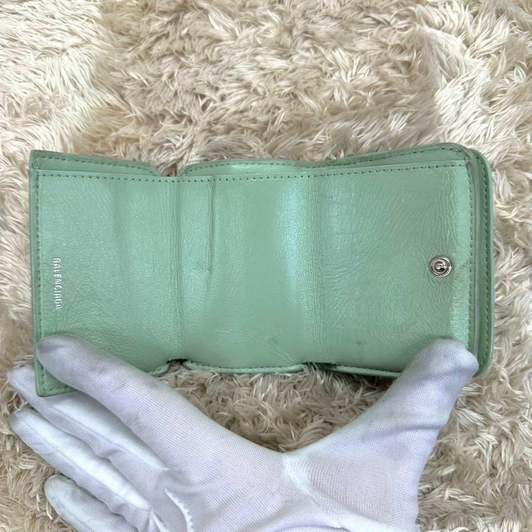 BALENCIAGA - 【美品】バレンシアガ 三つ折財布 グリーン クロコ BALENCIAGA - 【美品】バレンシアガ 三つ折財布 グリーン クロコ