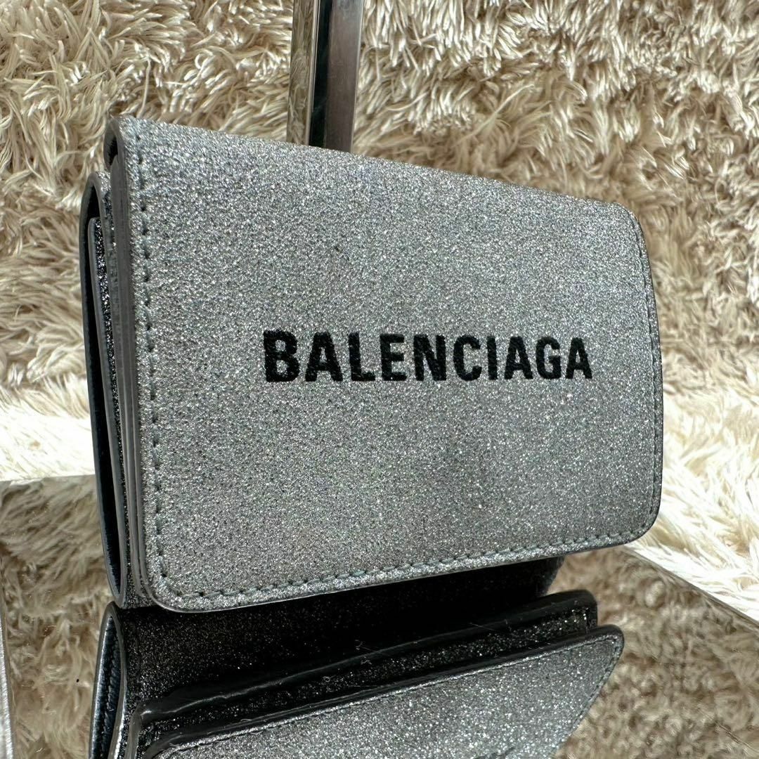 BALENCIAGA - 【極美品】バレンシアガ 三つ折財布 シルバー BALENCIAGA - 【極美品】バレンシアガ 三つ折財布 シルバー