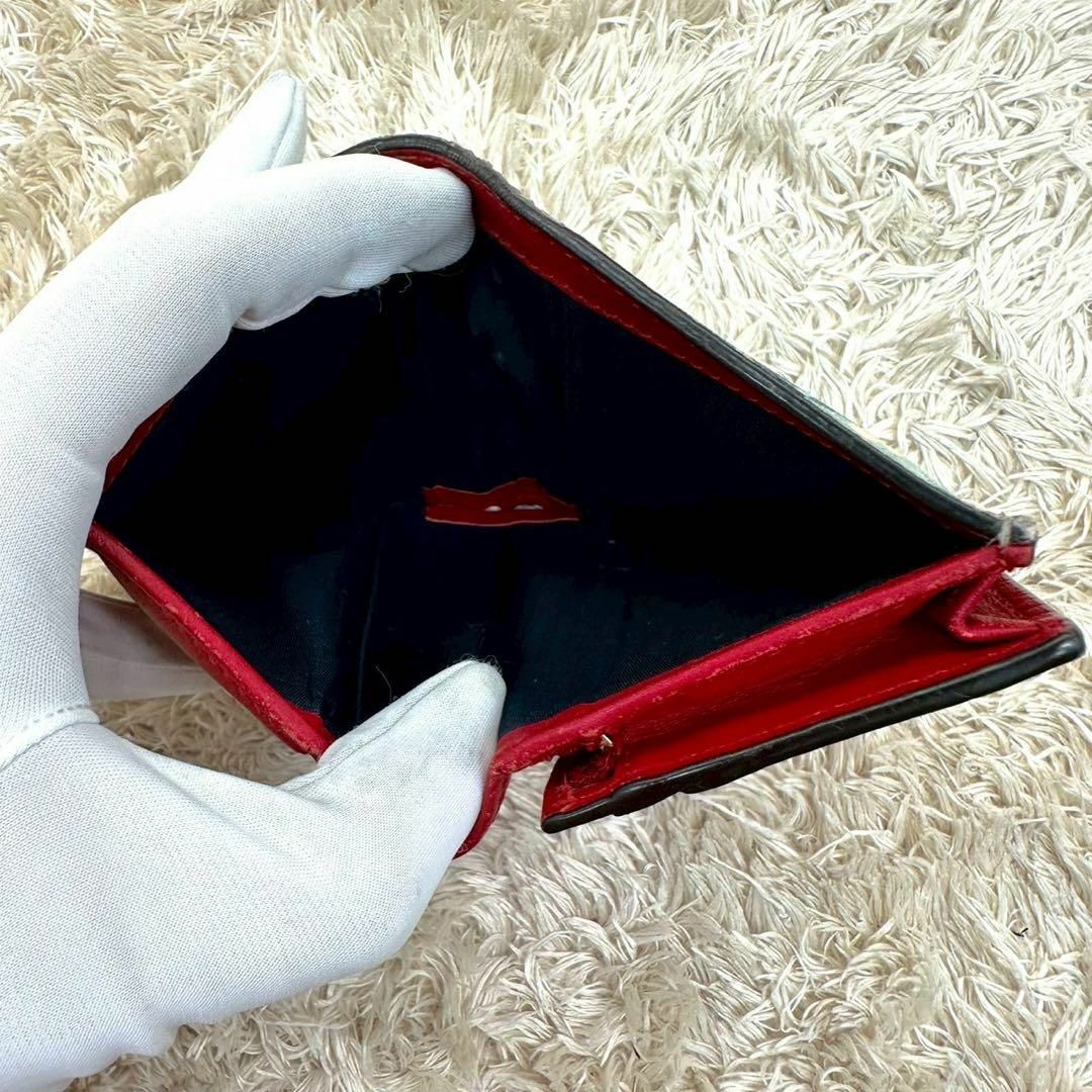 GUCCI - 【美品】グッチ 二つ折り財布 ベージュ ライトブルー GUCCI - 【美品】グッチ 二つ折り財布 ベージュ ライトブルー