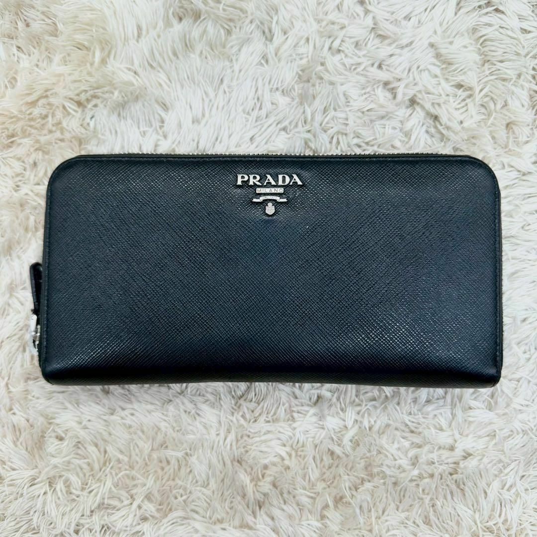 PRADA - 【美品】プラダ 長財布 ブラック ベージュ シルバーロゴ PRADA - 【美品】プラダ 長財布 ブラック ベージュ シルバーロゴ