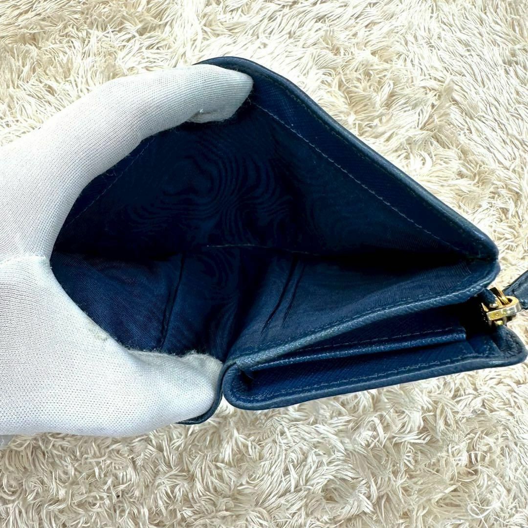 PRADA - 【美品】プラダ 二つ折り財布 ブルー サフィアーノ PRADA - 【美品】プラダ 二つ折り財布 ブルー サフィアーノ