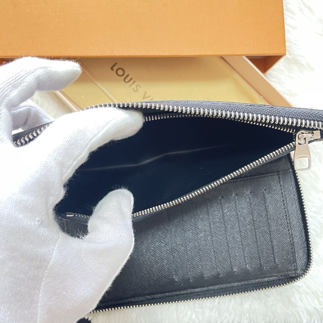 LOUIS VUITTON - ルイヴィトンダミエグラフィット 財布 ジッピー LOUIS VUITTON - ルイヴィトンダミエグラフィット 財布 ジッピー