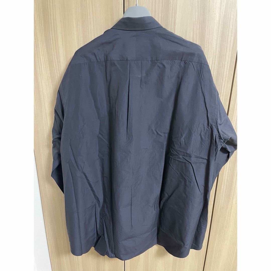 COMOLI - 新品COMOLI 25SS コモリシャツ 希少サイズ3コモリの COMOLI - 新品COMOLI 25SS コモリシャツ 希少サイズ3コモリの