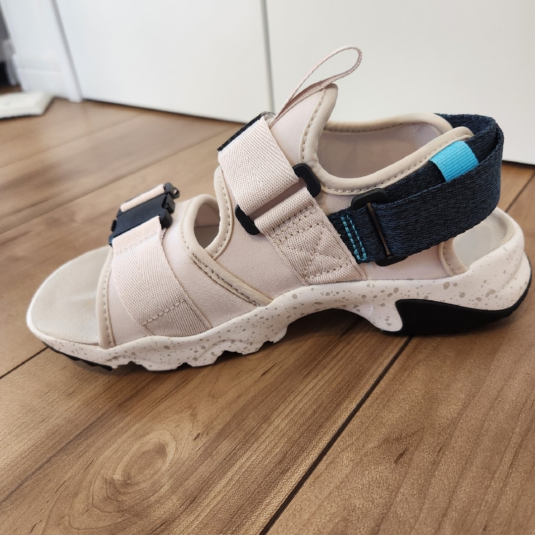 NIKE - NIKE キャニオンサンダル 23cm 未使用の通販 by K NIKE - NIKE キャニオンサンダル 23cm 未使用の通販 by K