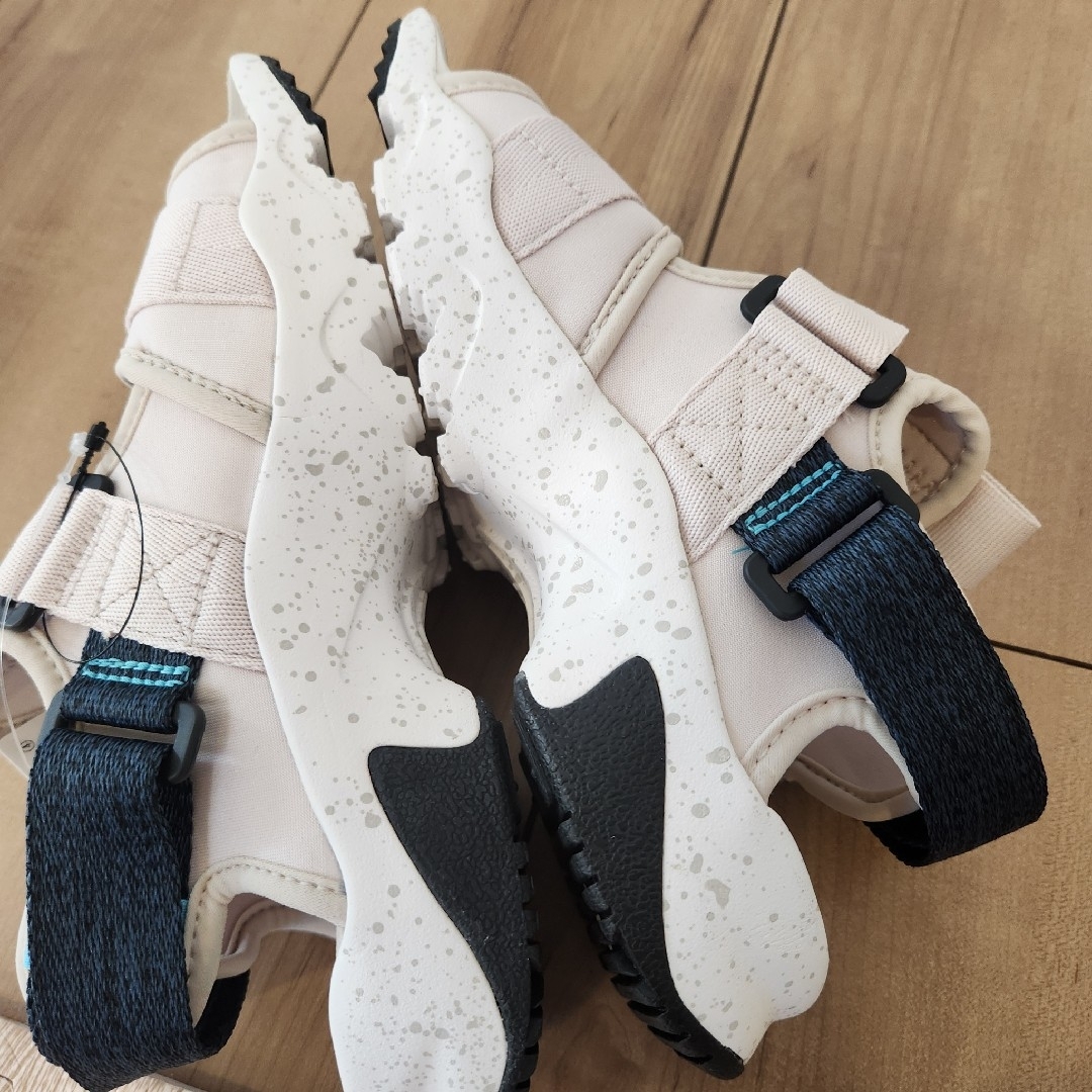 NIKE - NIKE キャニオンサンダル 23cm 未使用の通販 by K NIKE - NIKE キャニオンサンダル 23cm 未使用の通販 by K