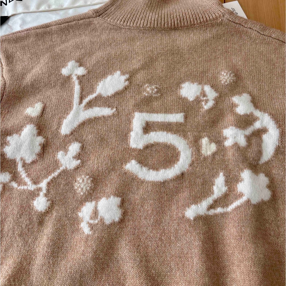 CHANEL - 新品未使用 24N ココネージュ プルオーバー CHANEL - 新品未使用 24N ココネージュ プルオーバー