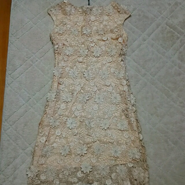 新品 ドレス ワンピース 花柄刺繍 レディースのフォーマル/ドレス(ミニドレス)の商品写真