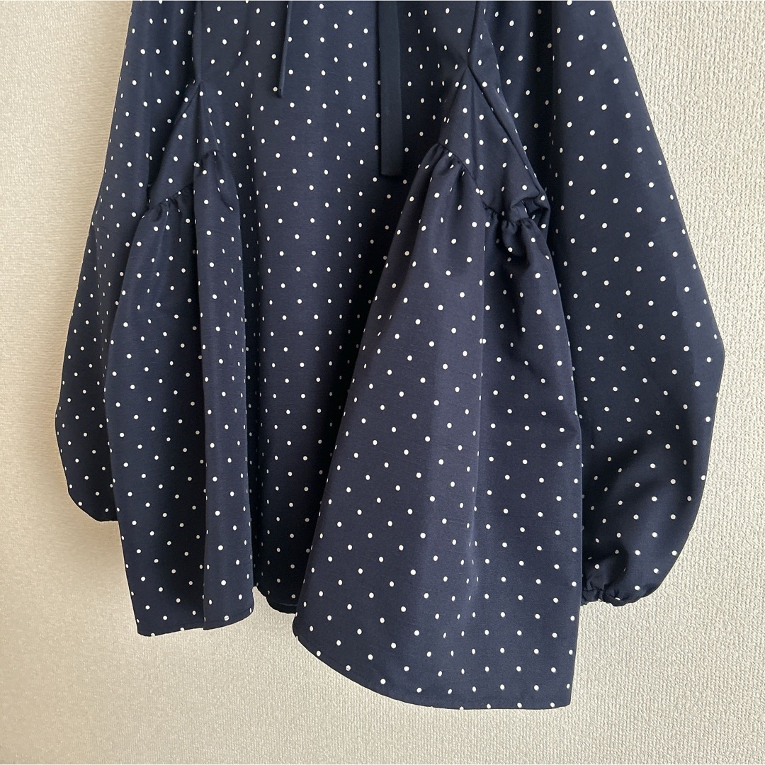 Drawer - 【新品未着用】yori ドットサイドギャザーブラウス Drawer - 【新品未着用】yori ドットサイドギャザーブラウス