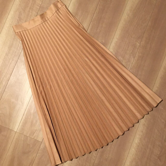 ZARA(ザラ)のRiel様専用ページ レディースのスカート(ひざ丈スカート)の商品写真