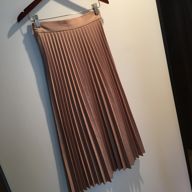 ZARA(ザラ)のRiel様専用ページ レディースのスカート(ひざ丈スカート)の商品写真