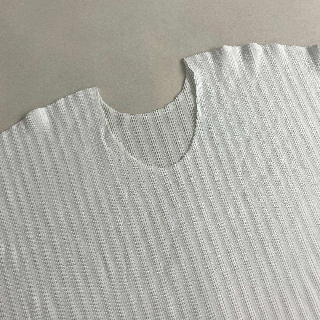 PLEATS PLEASE ISSEY MIYAKE - プリーツプリーズ カットソー PLEATS PLEASE ISSEY MIYAKE - プリーツプリーズ カットソー