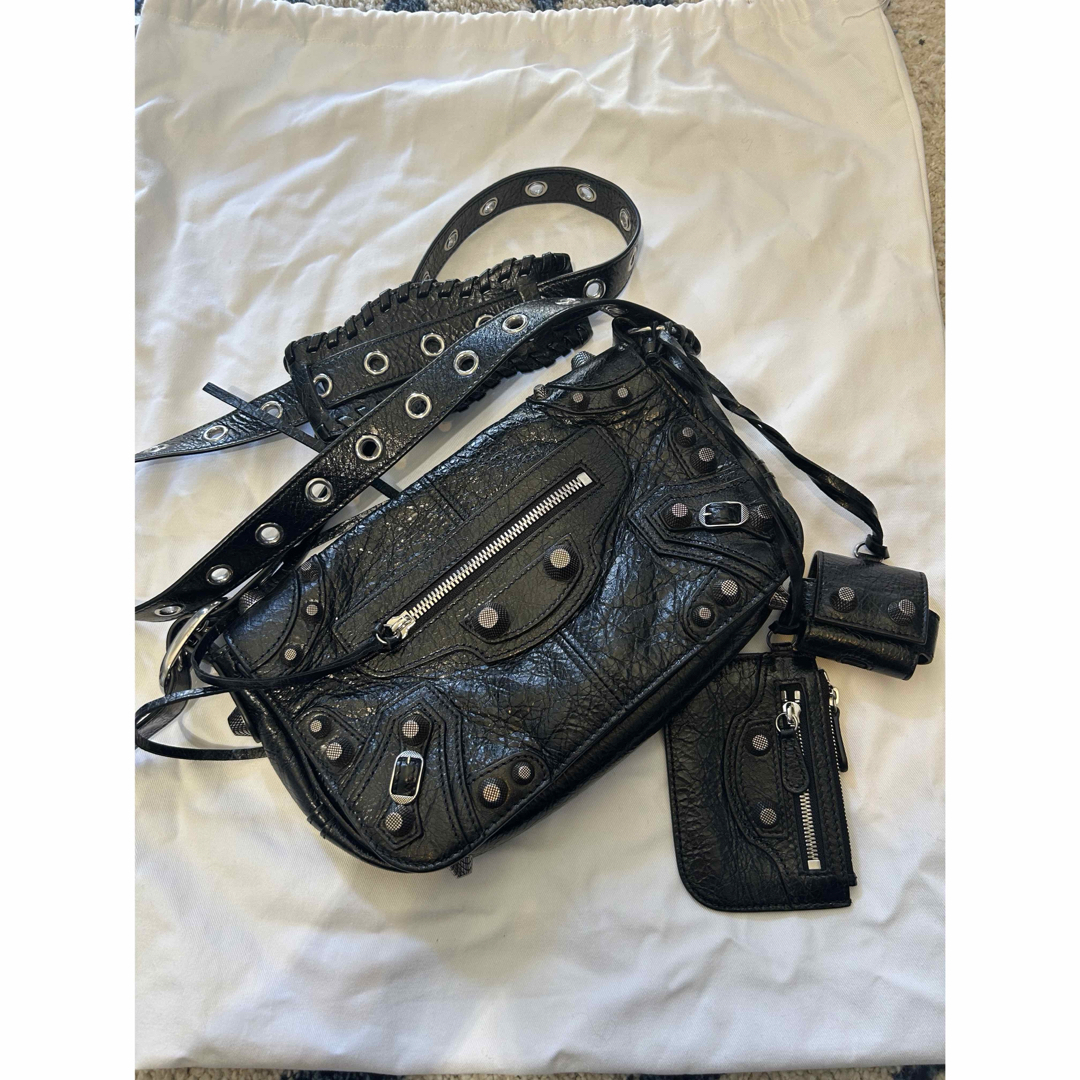 BALENCIAGA - BALENCIAGA Le Cagole XS Flap Bagの通販 by スネ BALENCIAGA - BALENCIAGA Le Cagole XS Flap Bagの通販 by スネ
