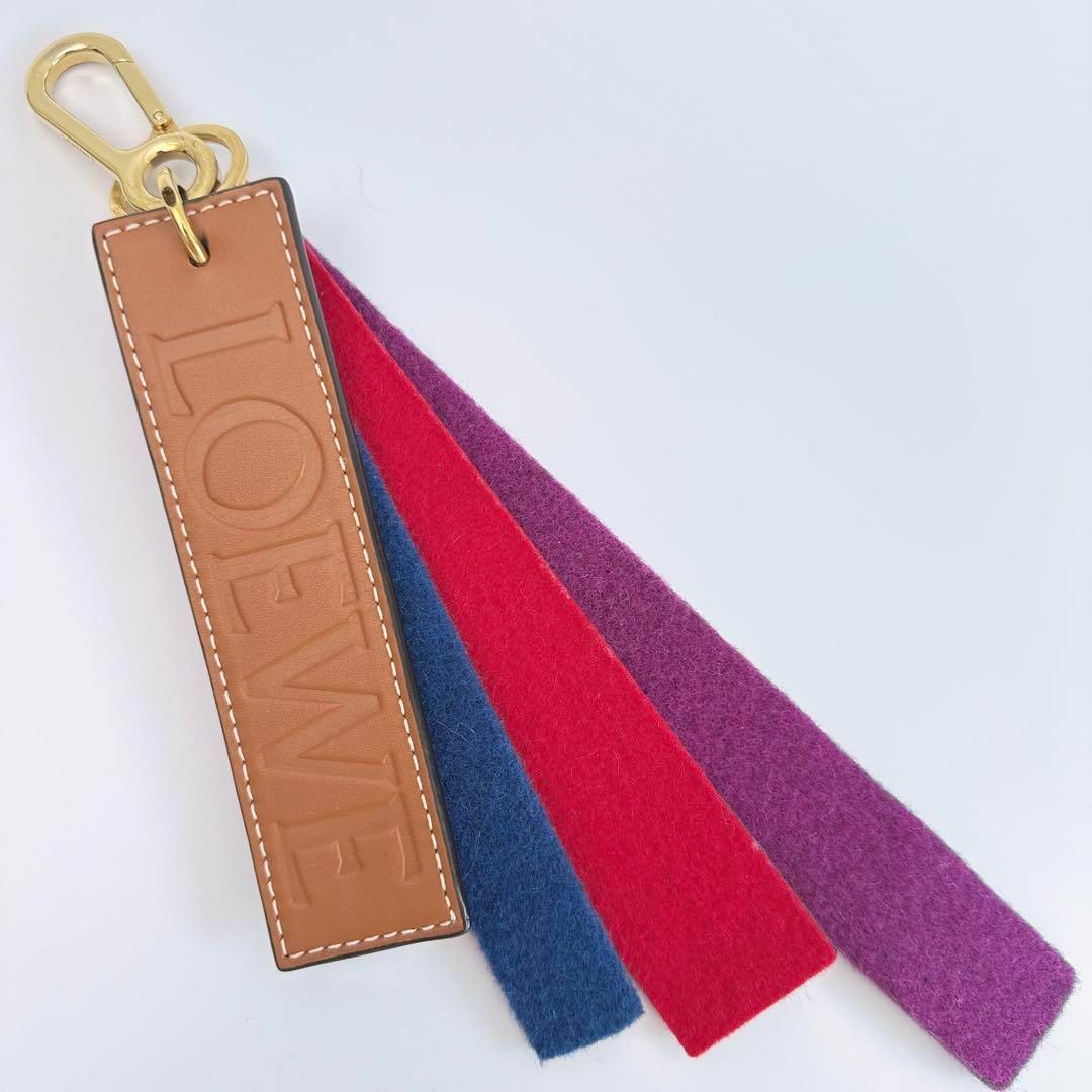 LOEWE - ロエベ キーリング キーホルダー チャーム レザー LOEWE - ロエベ キーリング キーホルダー チャーム レザー