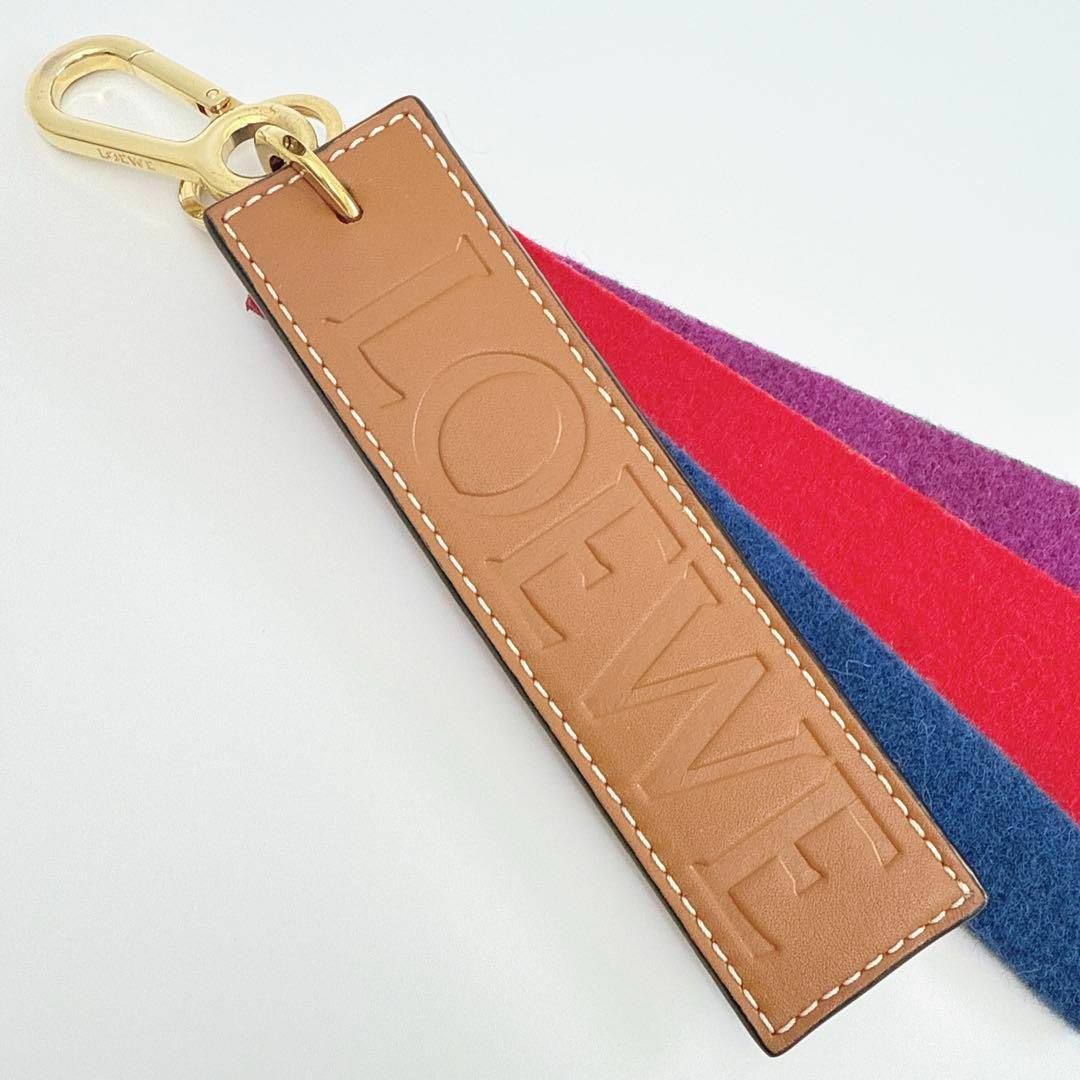LOEWE - ロエベ キーリング キーホルダー チャーム レザー LOEWE - ロエベ キーリング キーホルダー チャーム レザー