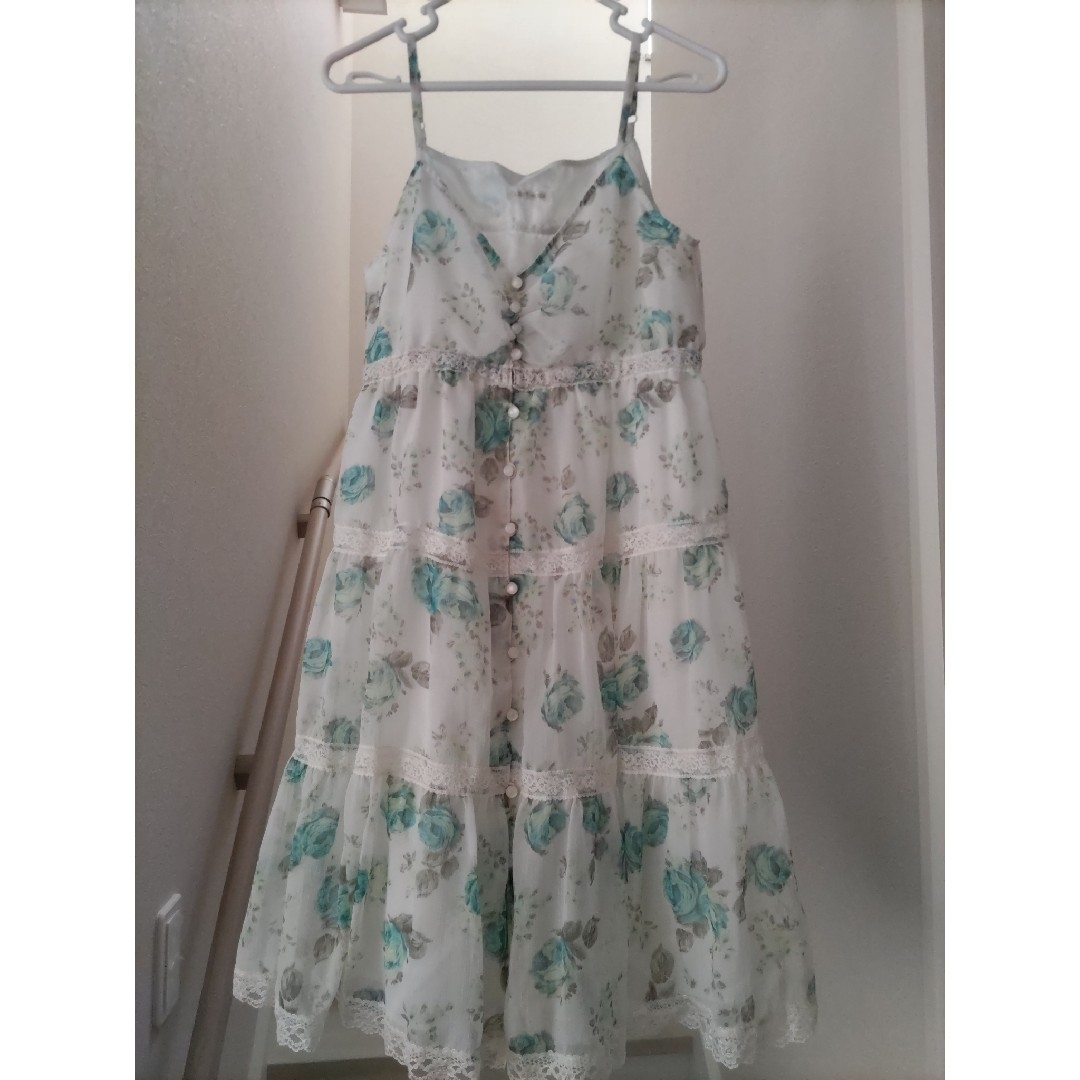 L'EST ROSE - ワンピース2枚セットの通販 by ゆこのショップ本店 L'EST ROSE - ワンピース2枚セットの通販 by ゆこのショップ本店