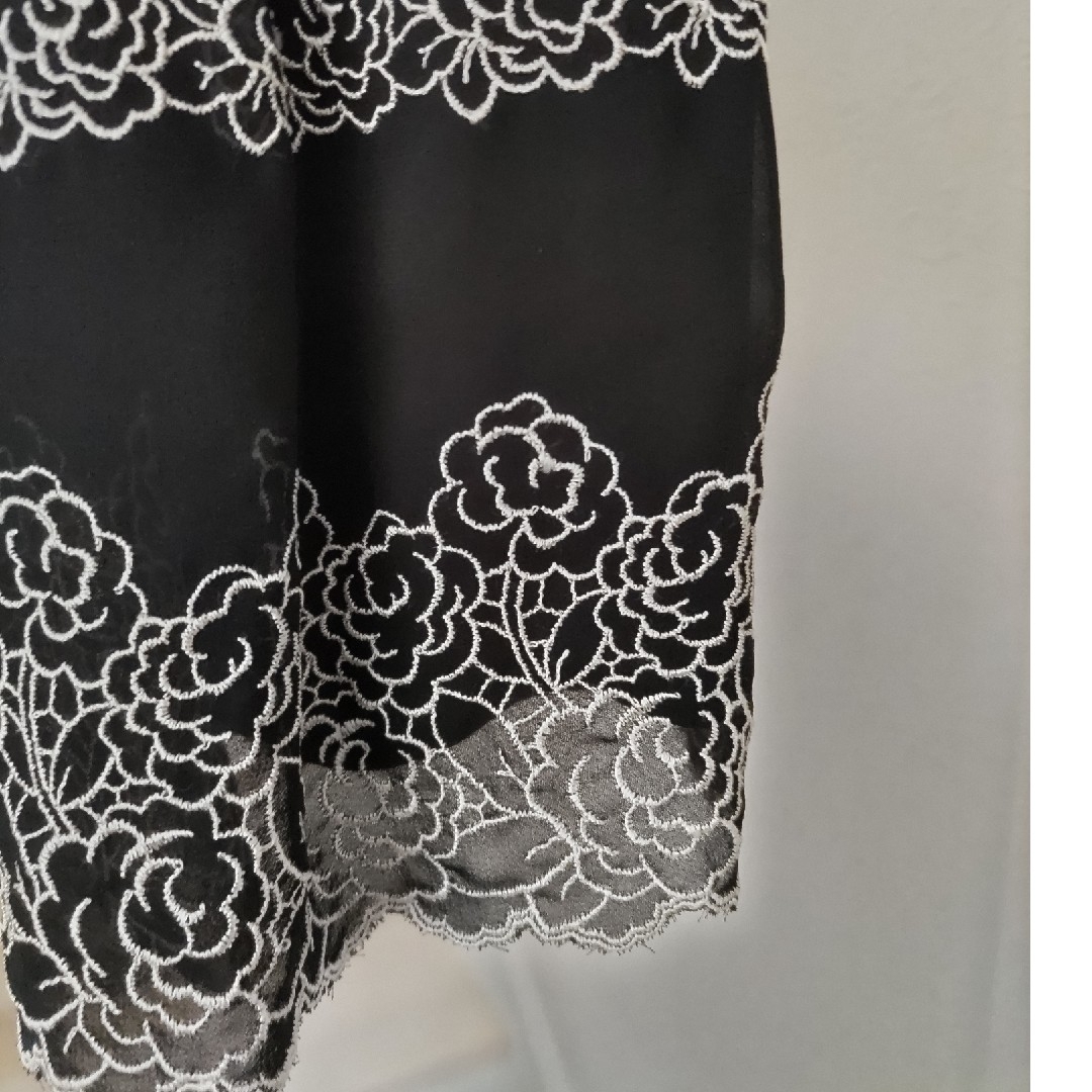 L'EST ROSE - ワンピース2枚セットの通販 by ゆこのショップ本店 L'EST ROSE - ワンピース2枚セットの通販 by ゆこのショップ本店