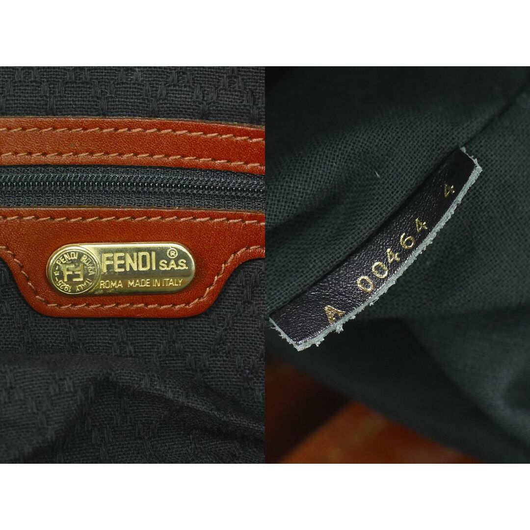 FENDI - 本物 フェンディ FENDI ズッカ 2WAY ショルダーバッグ FENDI - 本物 フェンディ FENDI ズッカ 2WAY ショルダーバッグ
