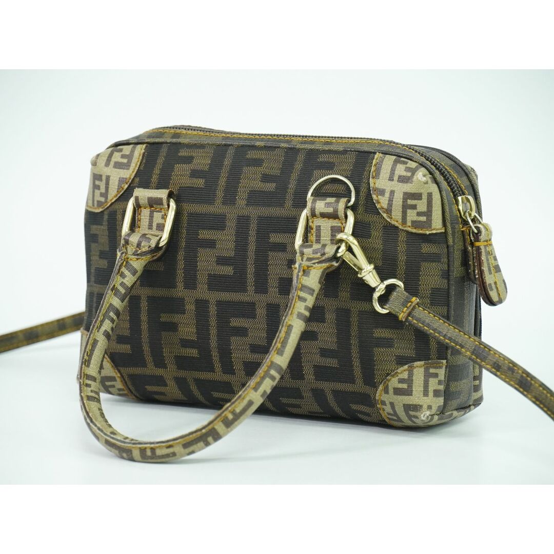 FENDI - 本物 フェンディ FENDI ズッカ 2WAY ショルダーバッグ FENDI - 本物 フェンディ FENDI ズッカ 2WAY ショルダーバッグ