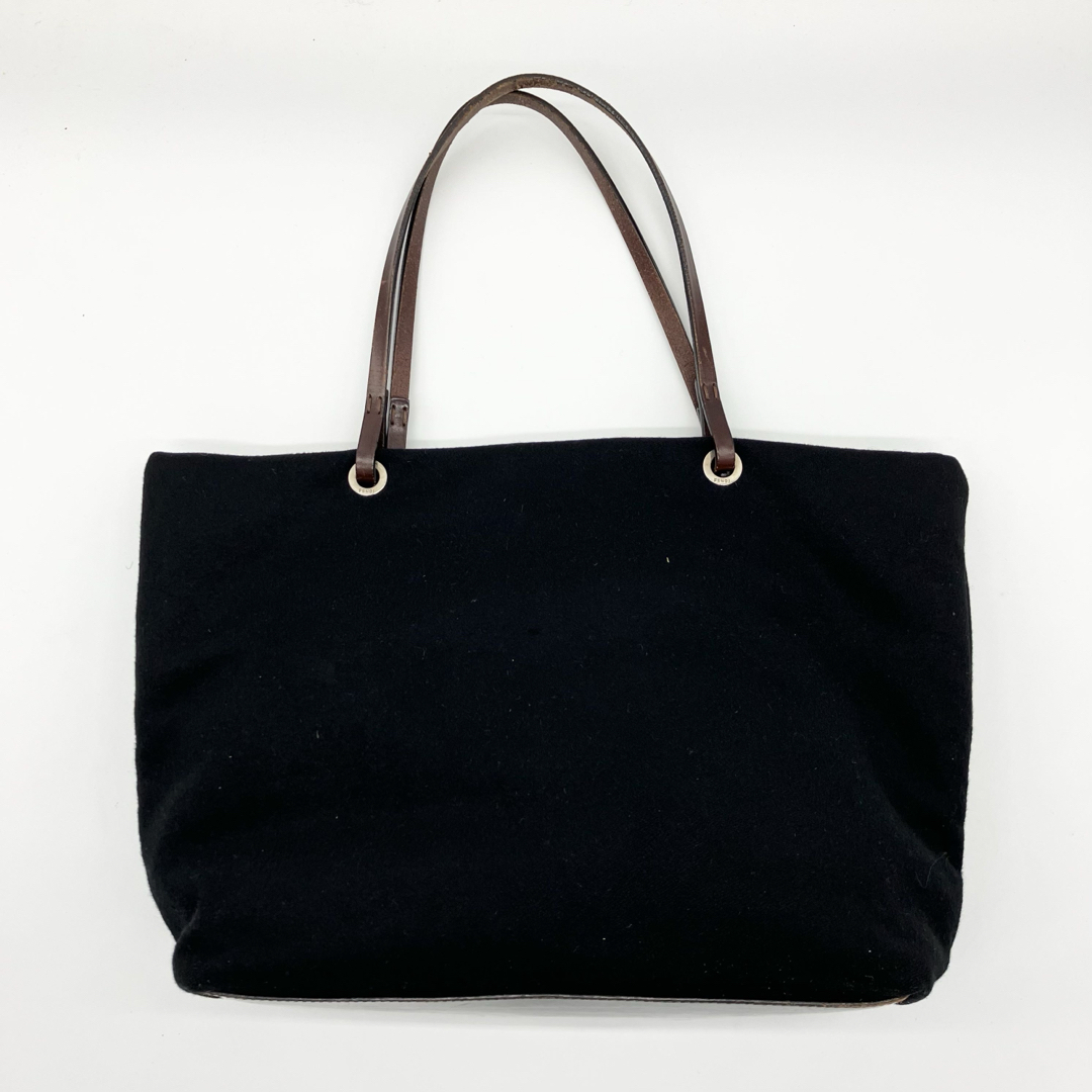 FENDI - FENDI FFロゴ フェルトトートバッグ ブラックの通販 by FENDI - FENDI FFロゴ フェルトトートバッグ ブラックの通販 by