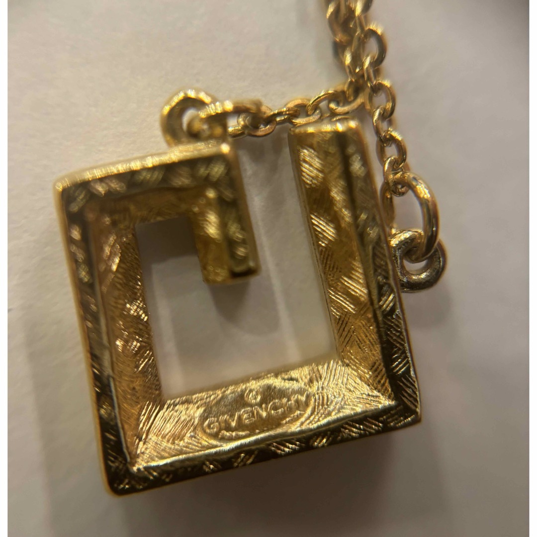 GIVENCHY - ジバンシー ネックレスの通販 by r's shop GIVENCHY - ジバンシー ネックレスの通販 by r's shop