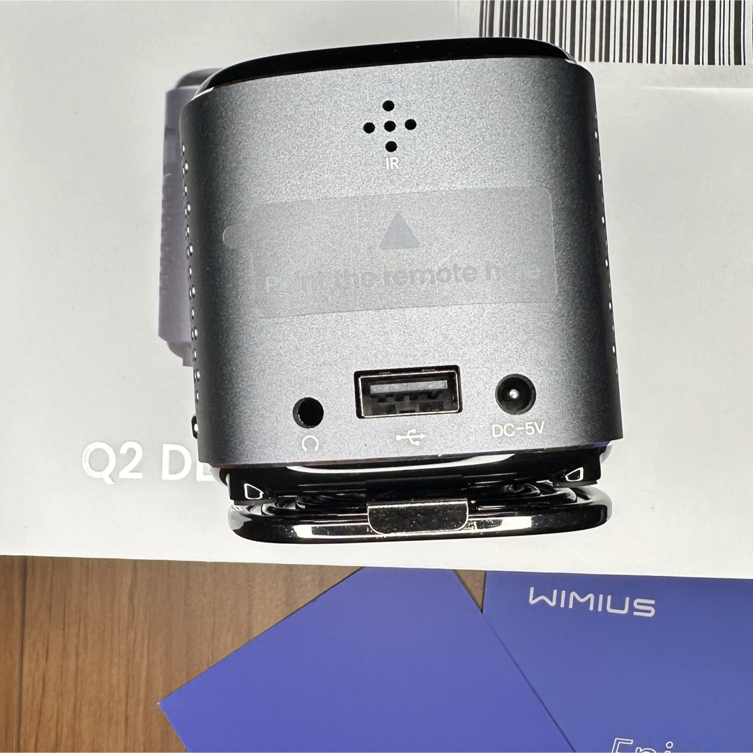 WiMiUS Q2プロジェクター小型 ホームシアターの通販 by タズ's WiMiUS Q2プロジェクター小型 ホームシアターの通販 by タズ's