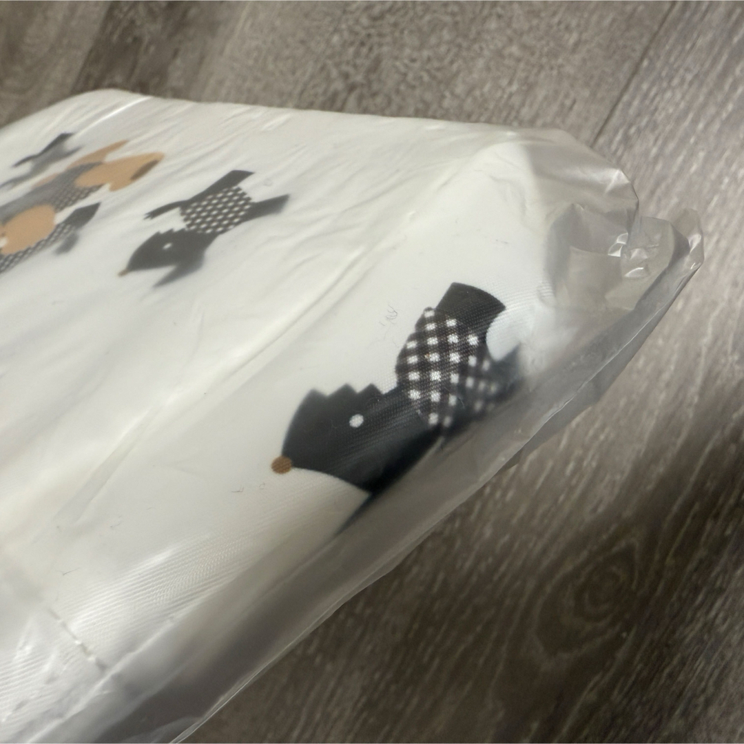 familiar - 新品 未開封 ファミリア 限定 レア ポーチ の通販 by familiar - 新品 未開封 ファミリア 限定 レア ポーチ の通販 by