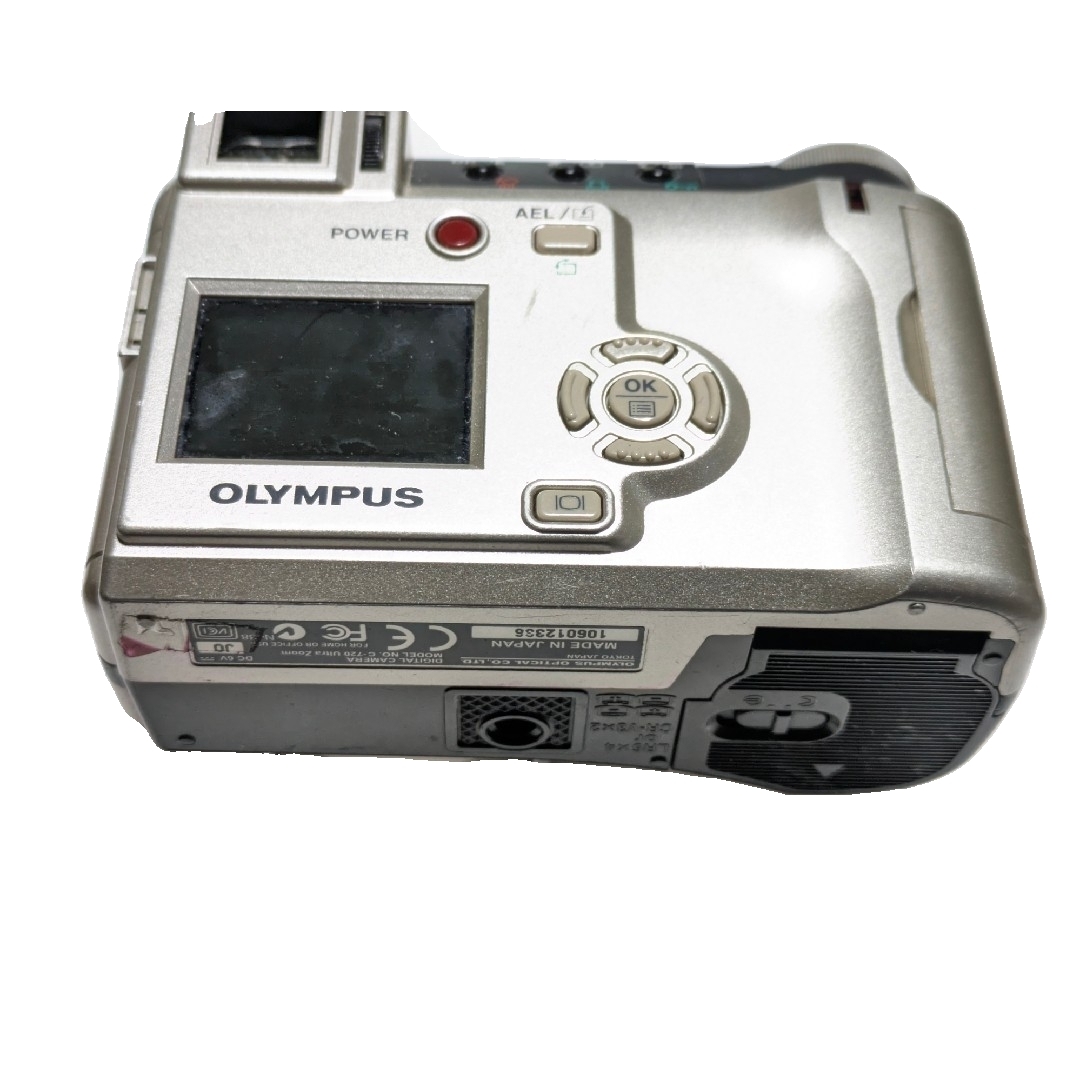 動作確認済み OLYMPUS C-720 UltraZoomエモい写真撮れるかもの 動作確認済み OLYMPUS C-720 UltraZoomエモい写真撮れるかもの