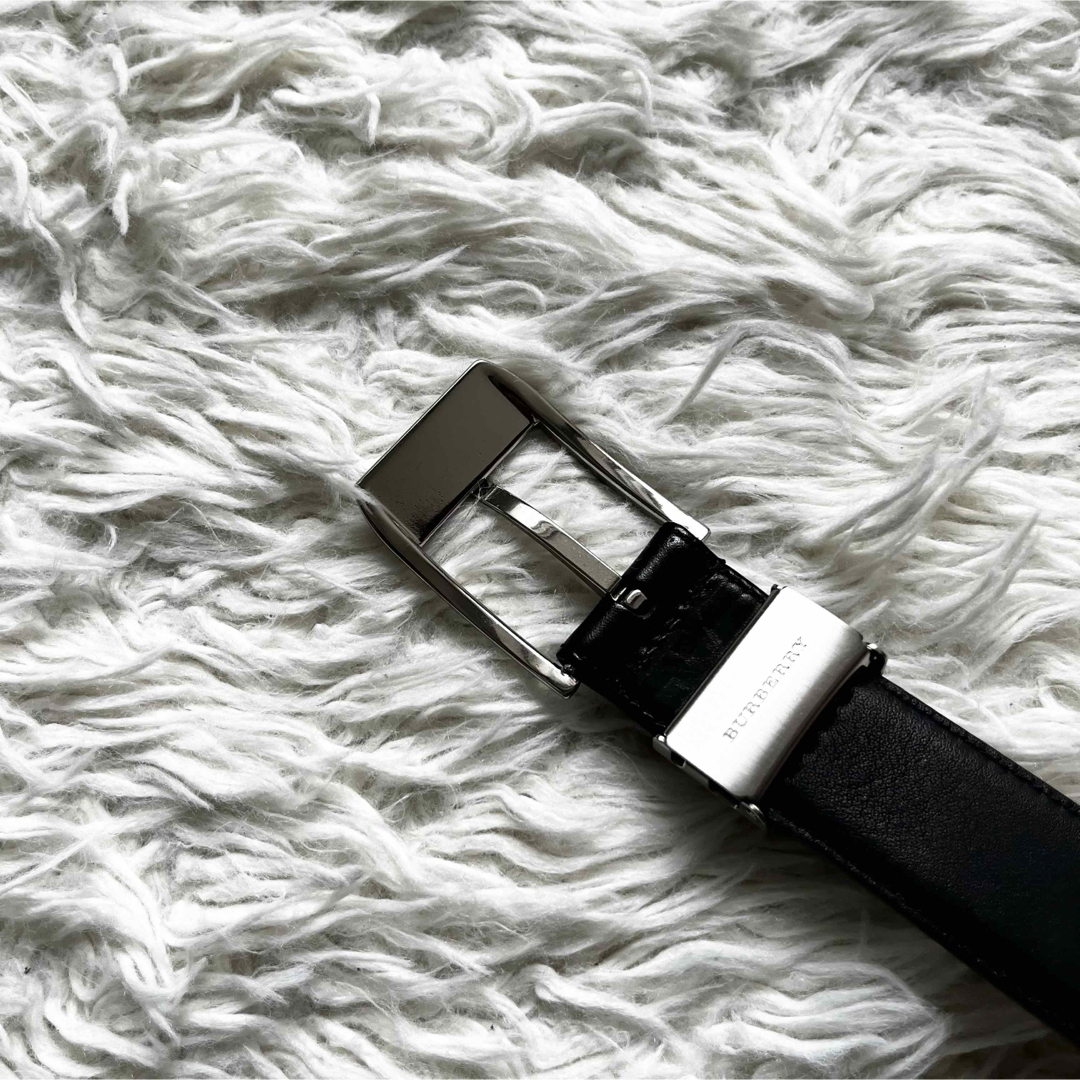 BURBERRY - 美品 BURBERRY バーバリー ベルト ブラック×シルバー BURBERRY - 美品 BURBERRY バーバリー ベルト ブラック×シルバー