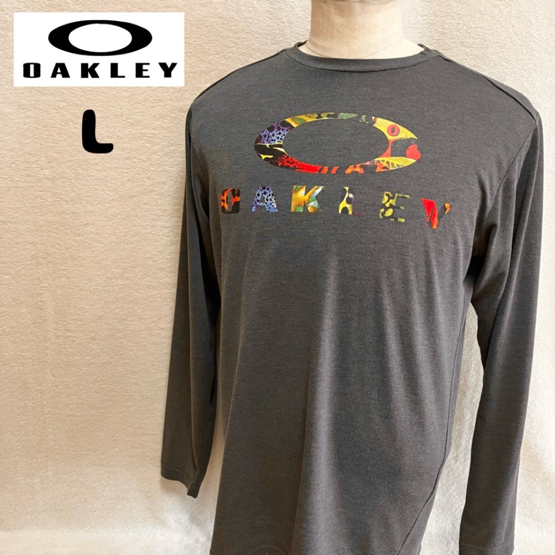 Oakley - OAKLEY グレー Big ロゴ ロングスリーブ Tシャツ 刺繍 Oakley - OAKLEY グレー Big ロゴ ロングスリーブ Tシャツ 刺繍