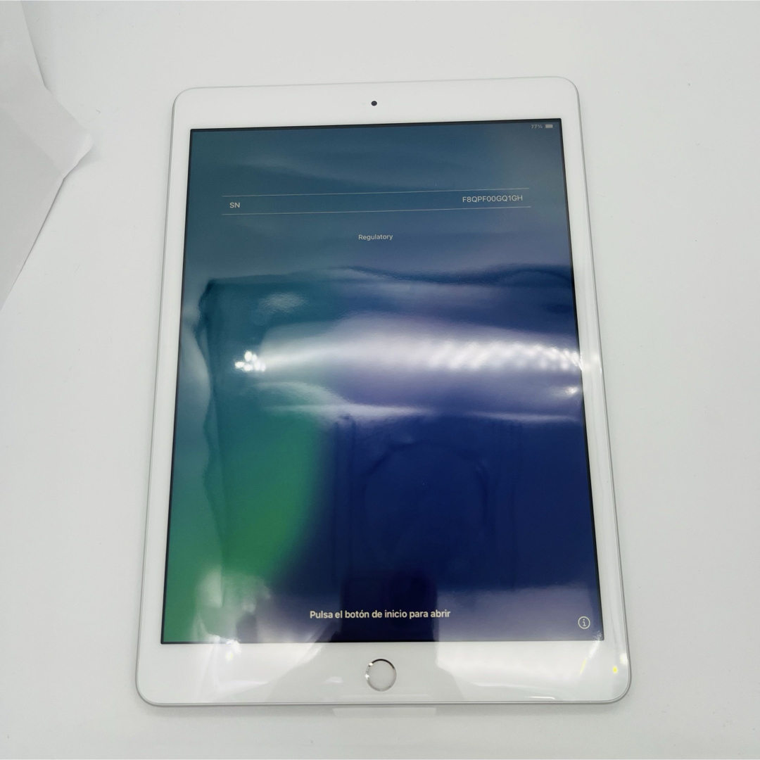 iPad - 未使用 iPad 8 第8世代 128 GB Wi-Fi シルバー 本体の iPad - 未使用 iPad 8 第8世代 128 GB Wi-Fi シルバー 本体の