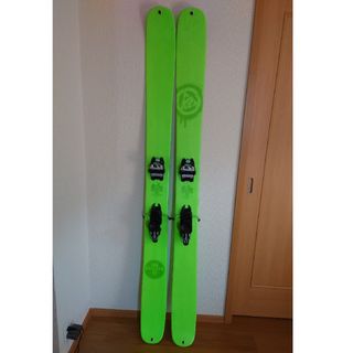 K2 - K2スキー板 POWABUNGA 184cm ビンディングMARKER GRIの通販 K2 - K2スキー板 POWABUNGA 184cm ビンディングMARKER GRIの通販