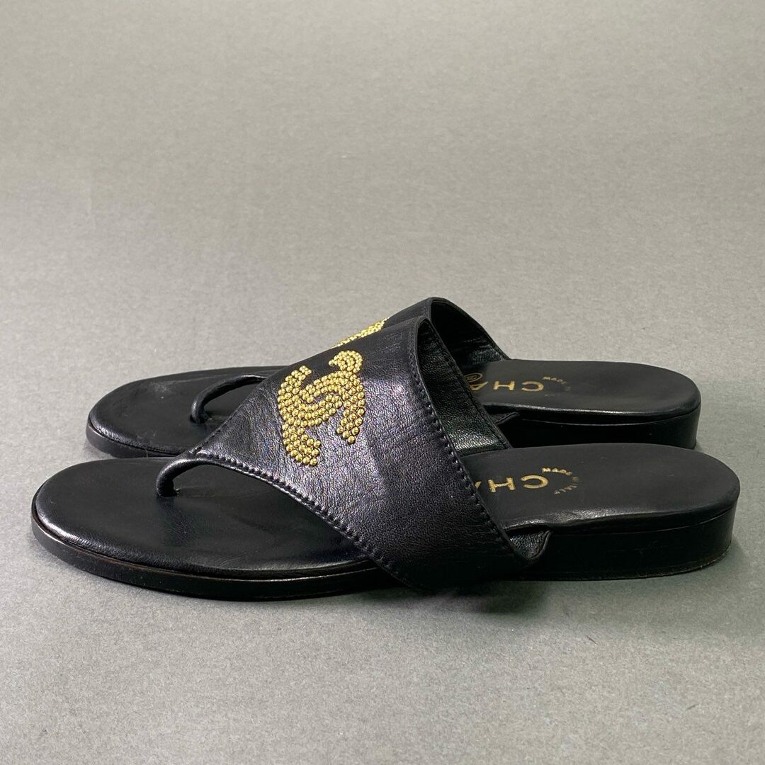 CHANEL - 7d16 CHANEL シャネル スタッズココマーク トング CHANEL - 7d16 CHANEL シャネル スタッズココマーク トング