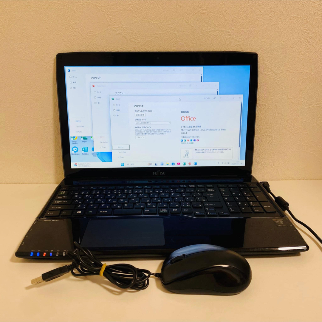 富士通 - Y595 FujitsuノートパソコンWEBカメラSSDメモリ8G高速 富士通 - Y595 FujitsuノートパソコンWEBカメラSSDメモリ8G高速