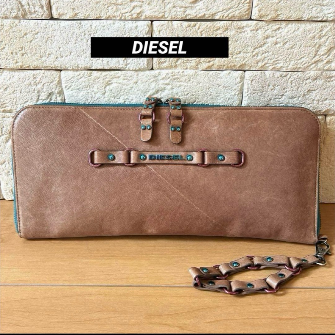 DIESEL - DIESEL 羊革クラッチバッグ ターコイズスタッズの通販 DIESEL - DIESEL 羊革クラッチバッグ ターコイズスタッズの通販