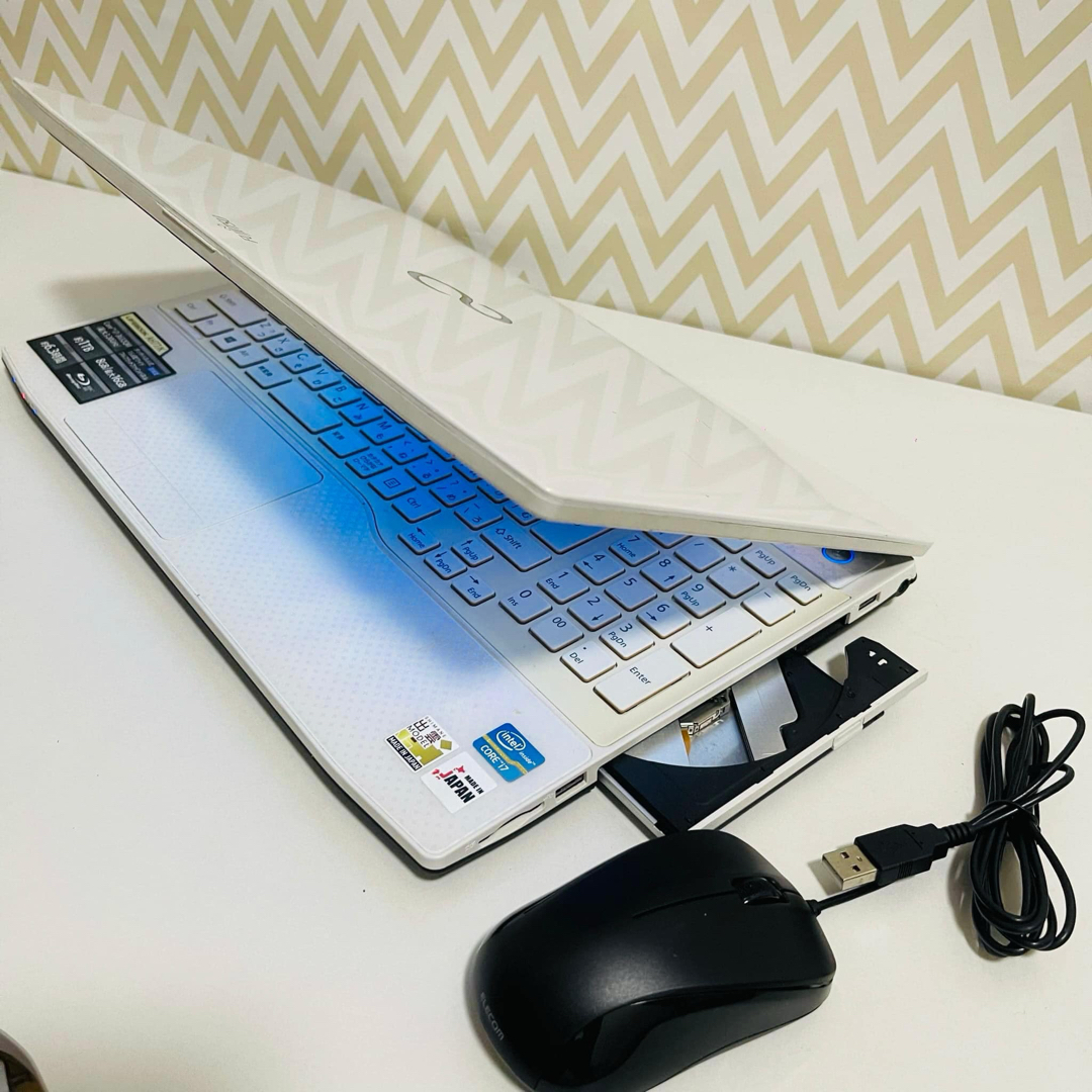 富士通 - T286 Fujitsuノートパソコンi7高速SSDサクサク 富士通 - T286 Fujitsuノートパソコンi7高速SSDサクサク
