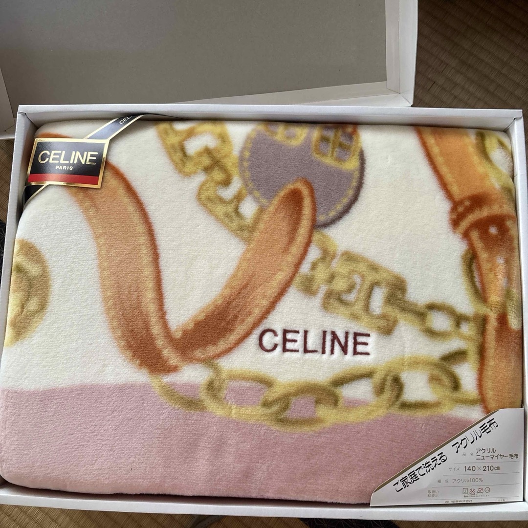 CELINE - セリーヌ 毛布 未使用品の通販 by mlk's shop CELINE - セリーヌ 毛布 未使用品の通販 by mlk's shop