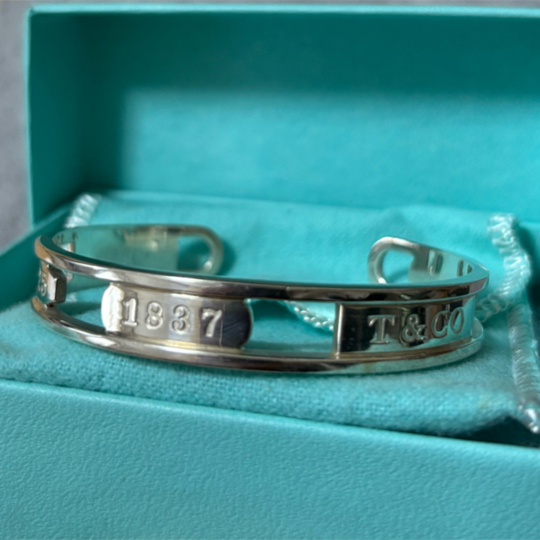 Tiffany & Co. - ティファニー バングル ナロー オープン Tiffany & Co. - ティファニー バングル ナロー オープン