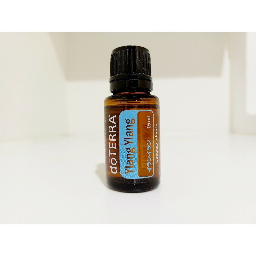 doTERRA - ドテラ イランイラン エッセンシャルオイル 15MLの doTERRA - ドテラ イランイラン エッセンシャルオイル 15MLの