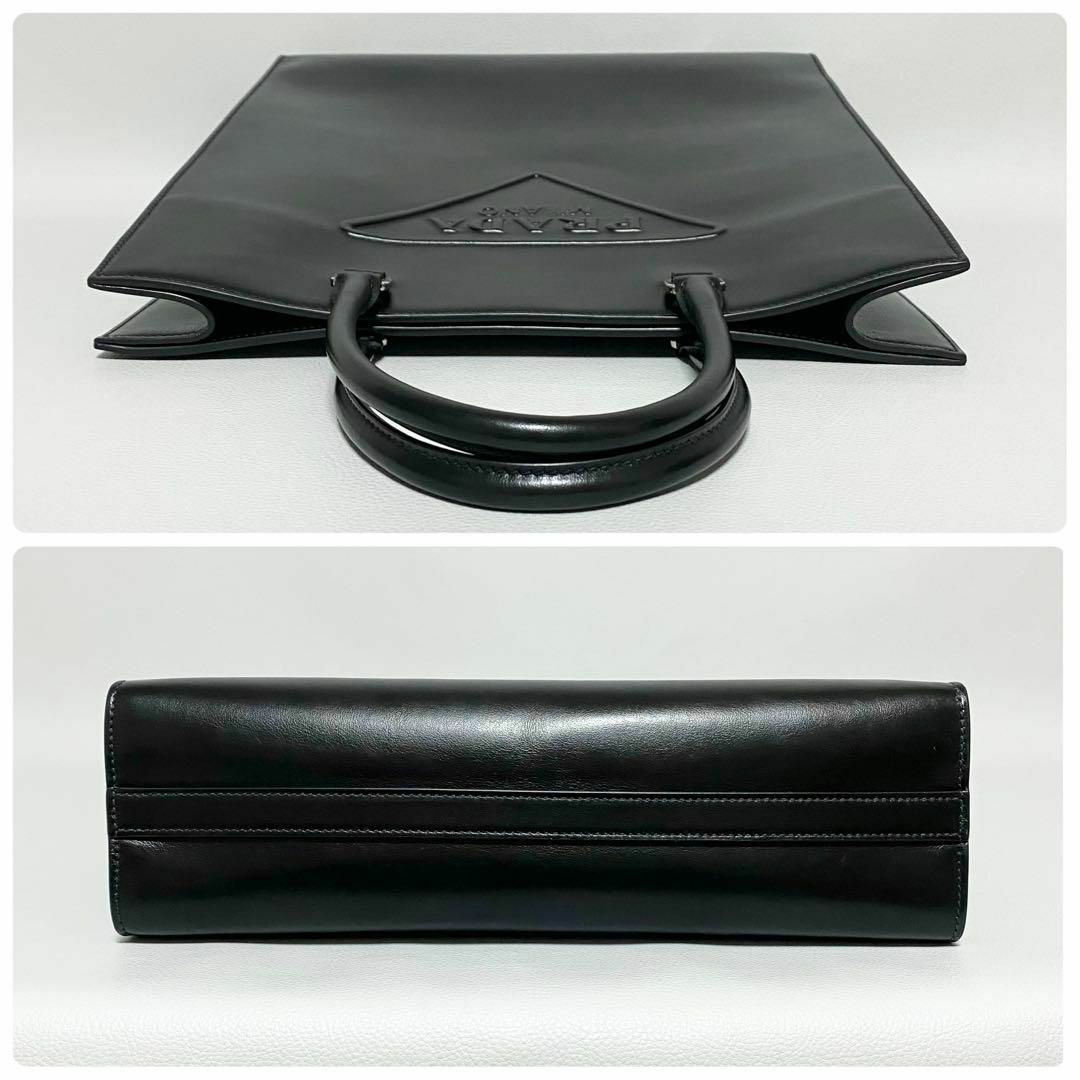 PRADA - PRADA / レザートートバッグ ブラック トライアングル PRADA - PRADA / レザートートバッグ ブラック トライアングル