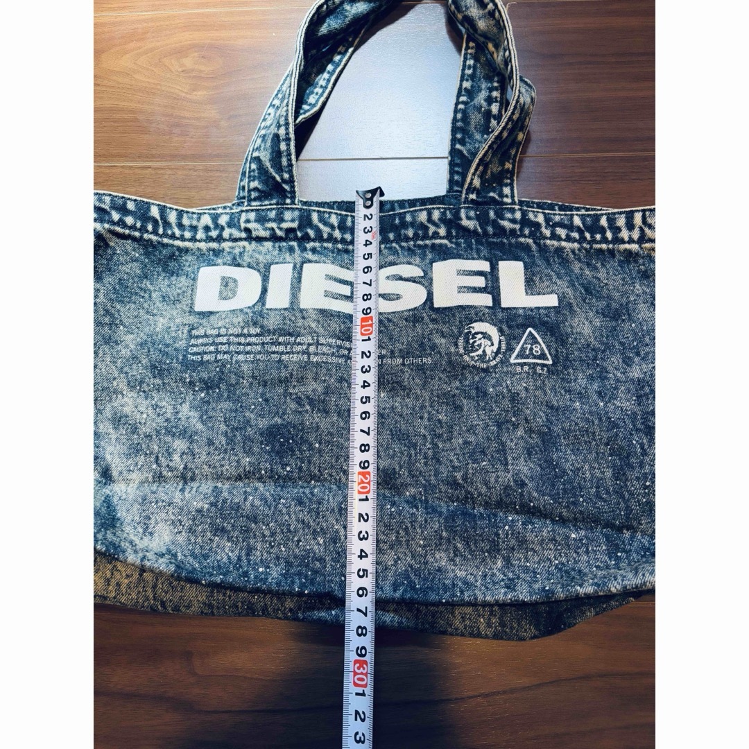 DIESEL - 【美品】DIESEL ディーゼル デニムトートバッグ DIESEL - 【美品】DIESEL ディーゼル デニムトートバッグ