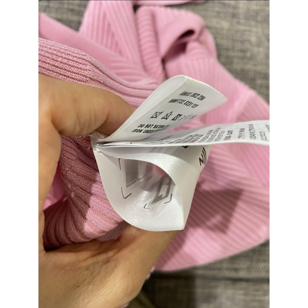 MIU MIU - ミュウミュウのロゴ入りカーディガンの通販 by MIU MIU - ミュウミュウのロゴ入りカーディガンの通販 by