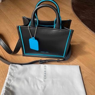 Charles and Keith(ショルダーバッグ)のフリマアイテム一覧 Charles and Keith(ショルダーバッグ)のフリマアイテム一覧