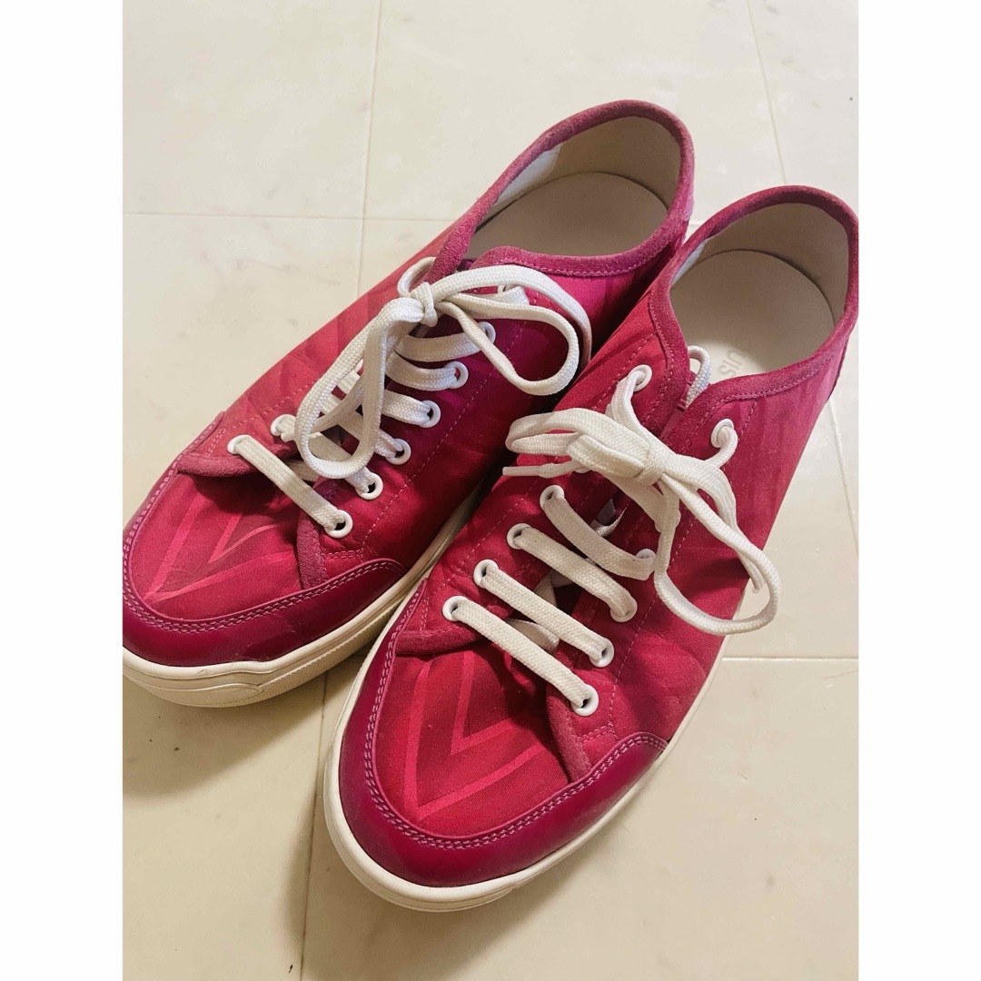 LOUIS VUITTON - 【美品】ルイヴィトンLOUIS VUITTONスニーカー LOUIS VUITTON - 【美品】ルイヴィトンLOUIS VUITTONスニーカー