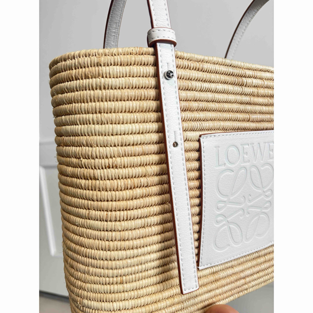 LOEWE - LOEWE ロエベ スクエア バスケットバッグ スモールの LOEWE - LOEWE ロエベ スクエア バスケットバッグ スモールの