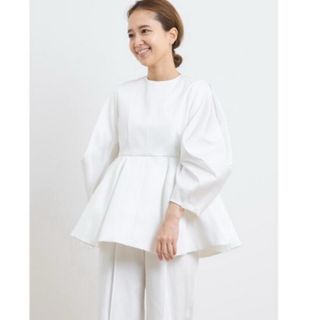 TSURU by Mariko Oikawa(シャツ/ブラウス(長袖/七分))のフリマ TSURU by Mariko Oikawa(シャツ/ブラウス(長袖/七分))のフリマ