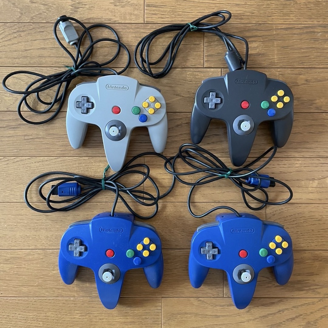 NINTENDO 64 - 64 本体 ソフト15個 コントローラー4つ メモリー NINTENDO 64 - 64 本体 ソフト15個 コントローラー4つ メモリー