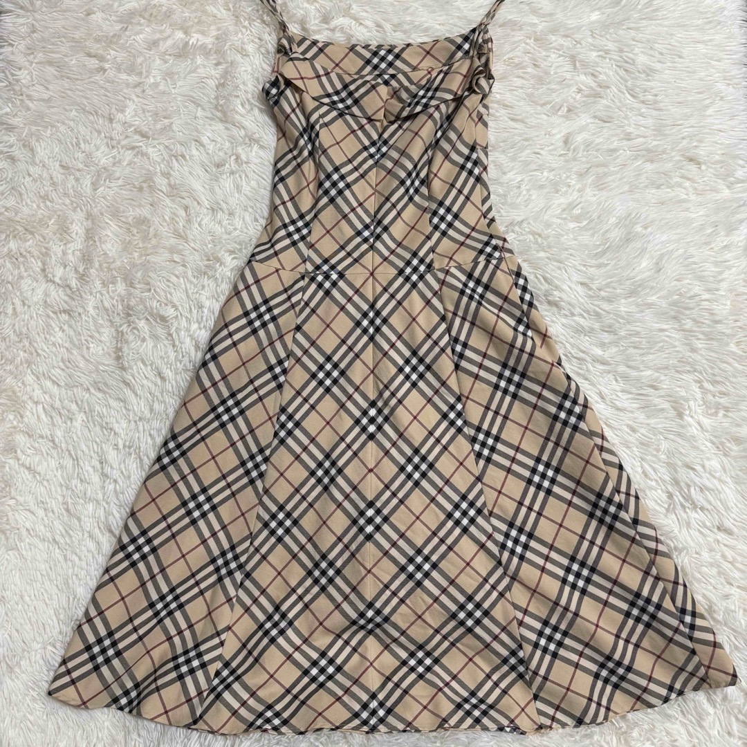 BURBERRY BLUE LABEL - BURBERRY BLUE LABEL ノースリーブ BURBERRY BLUE LABEL - BURBERRY BLUE LABEL ノースリーブ