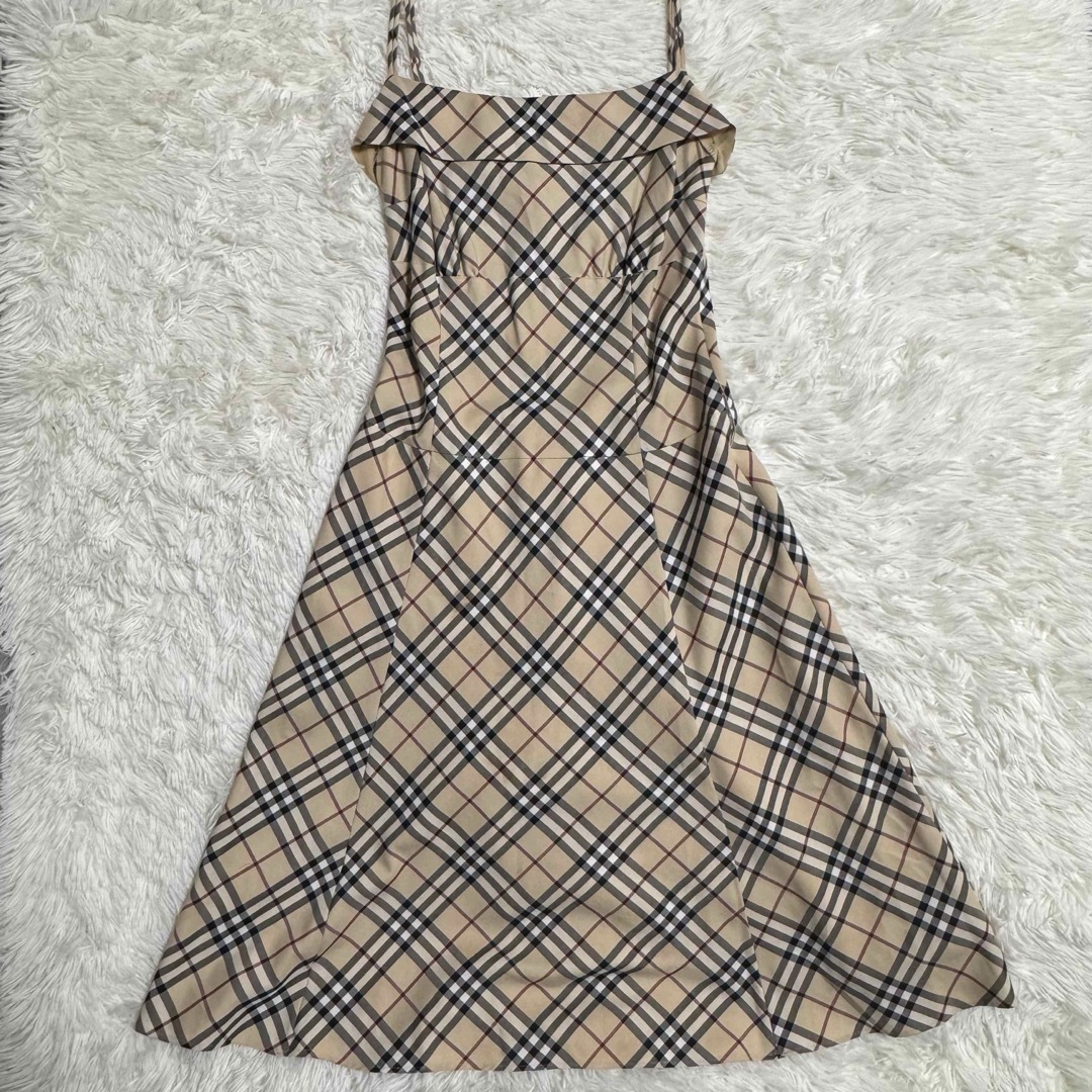 BURBERRY BLUE LABEL - BURBERRY BLUE LABEL ノースリーブ BURBERRY BLUE LABEL - BURBERRY BLUE LABEL ノースリーブ