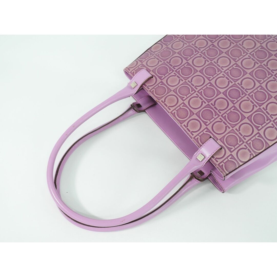Salvatore Ferragamo - 本物 サルヴァトーレ フェラガモ Salvatore Ferragamo - 本物 サルヴァトーレ フェラガモ