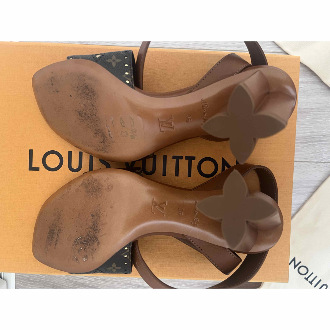 LOUIS VUITTON - ルイヴィトン🤎ྀིシルエット ライン サンダルの LOUIS VUITTON - ルイヴィトン🤎ྀིシルエット ライン サンダルの